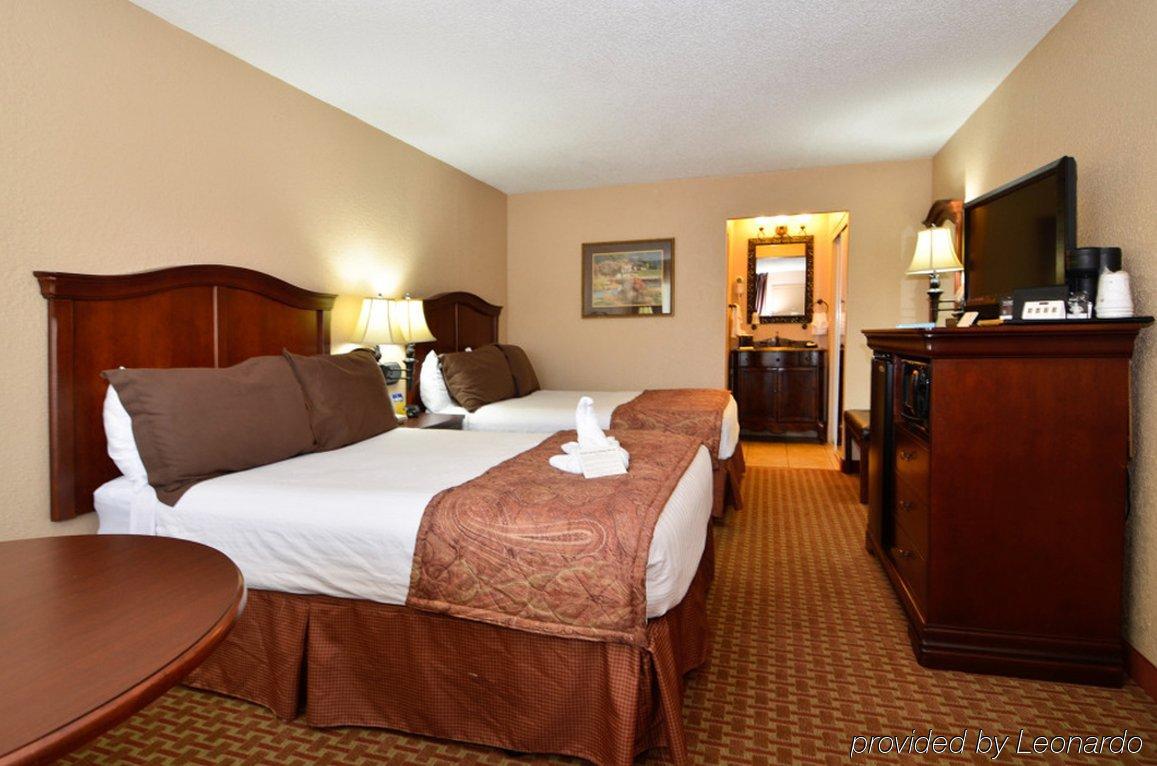 Western Landing View Inn&suites Hotel 3*
